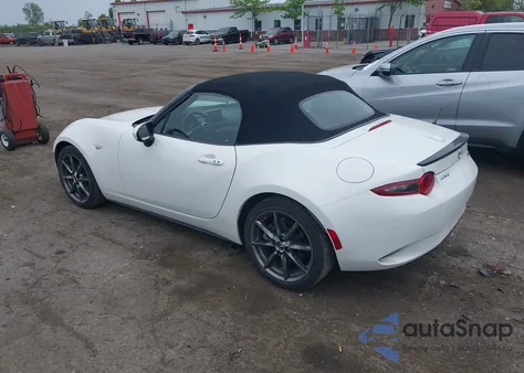 2016 Mazda Mx-5 Miata Grand Touring из США, поврежденный, VIN JM1NDAD73G0116018